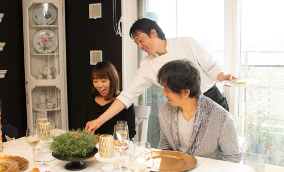 シェフがご自宅に伺い本格フレンチをご提供いたします