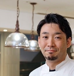 照井浩一貴